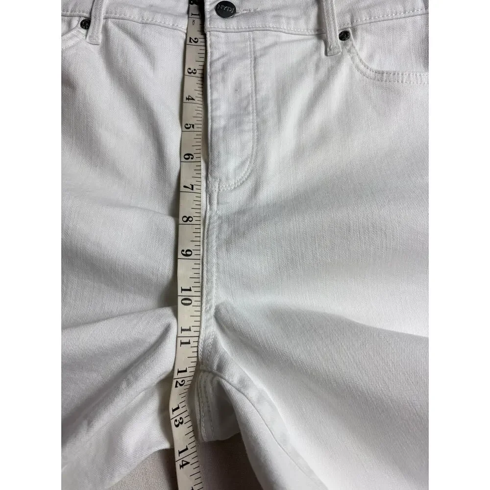 NYDJ White Denim Women's Shorts Scalloped Hemline Bermuda Style Size 18 - Picture 4 of 6